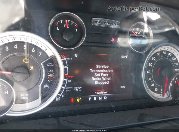 1C6RR7LG0GS193416 2016 RAM 1500 Серебряный Вид задних сидений