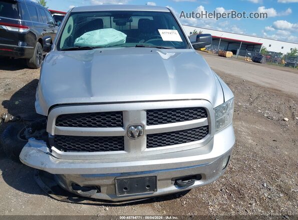 1C6RR7LG0GS193416 2016 RAM 1500 Серебряный Вид щитка приборов