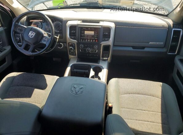 1C6RR7LG0GS409720 2016 RAM 1500 Black Widok deski rozdzielczej