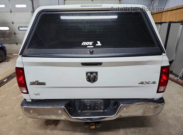 1C6RR7LG1HS829178 2017 RAM 1500 White Vista trasera