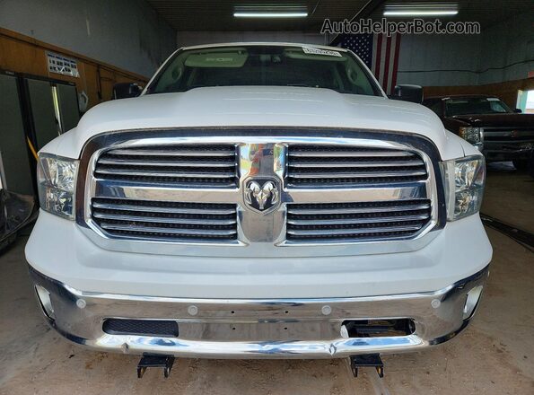 1C6RR7LG1HS829178 2017 RAM 1500 White Vista frontal