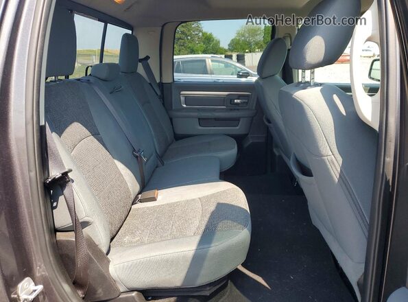 1C6RR7LG2GS208756 2016 RAM 1500 Gray Вид задніх сидінь