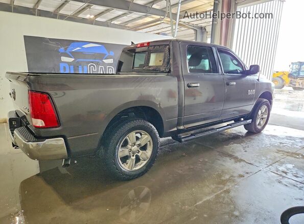 1C6RR7LG3JS222706 2018 RAM 1500 Gray Rear right