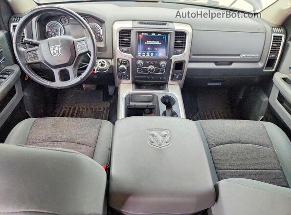 1C6RR7LG3JS222706 2018 RAM 1500 Gray Dashboard view