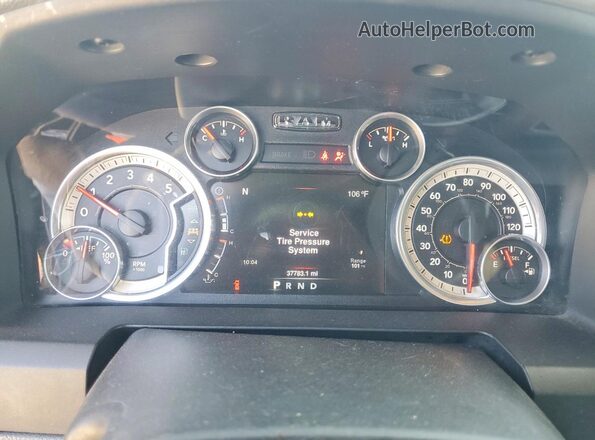 1C6RR7LM0GS115997 2016 RAM 1500 Black Սարքավորումների վահանակի տեսք