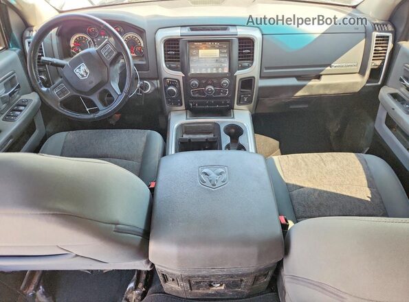 1C6RR7LM2HS878301 2017 RAM 1500 White Vista del salpicadero