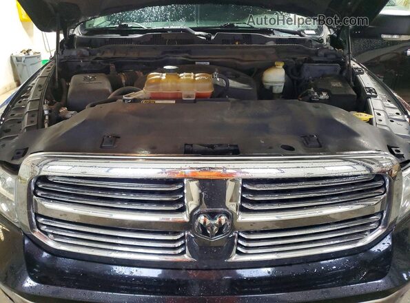 1C6RR7LM3GS158066 2016 RAM 1500 Black Սալոնի հետևի տեսք
