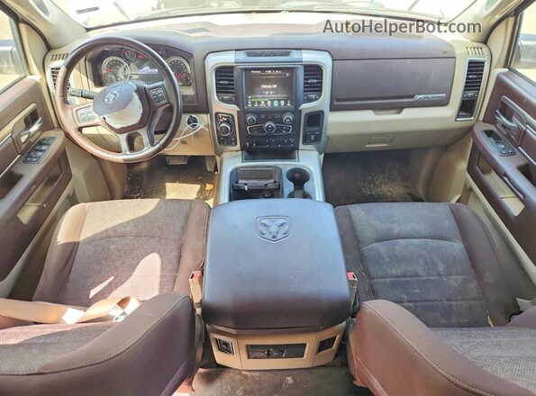 1C6RR7LM5GS218929 2016 RAM 1500 Белый Вид панели приборов