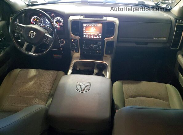 1C6RR7LM7GS115558 2016 RAM 1500 Gray Vista del salpicadero