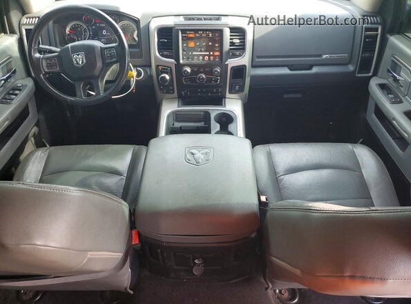 1C6RR7LM8GS213286 2016 RAM 1500 Silver Vista del salpicadero