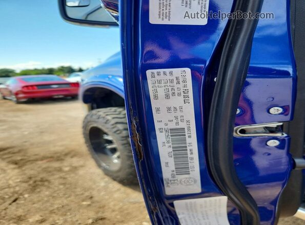 1C6RR7LM9HS519480 2017 RAM 1500 Blue Սալոնի 360 աստիճան տեսք