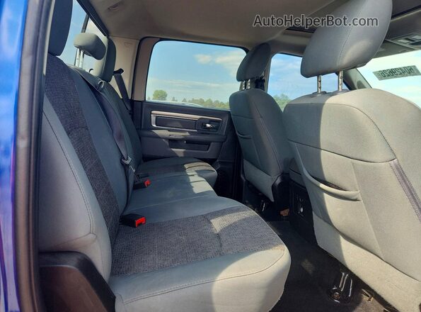 1C6RR7LM9HS519480 2017 RAM 1500 Blue Սալոնի հետևի տեսք
