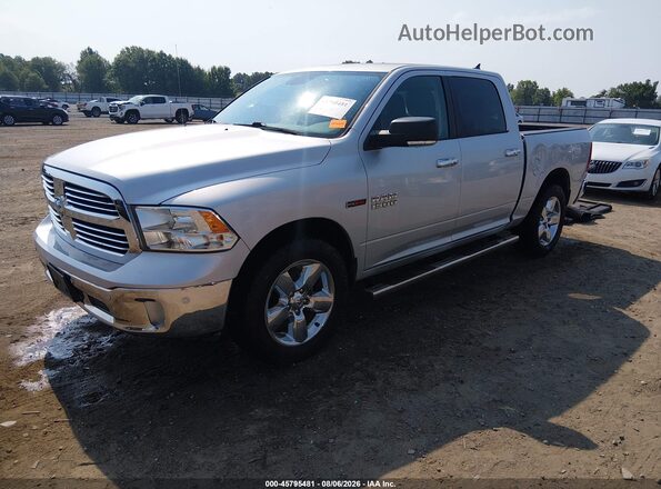 1C6RR7LM9HS871541 2017 RAM 1500 Silver Передня ліва чверть