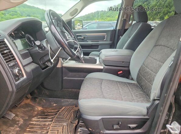 1C6RR7LT0GS337799 2016 RAM 1500 Угольный Вид салона спереди