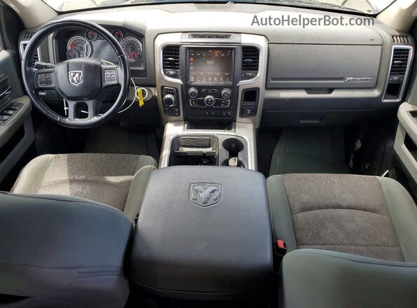 1C6RR7LT0HS843019 2017 RAM 1500 White Вид панелі приладів