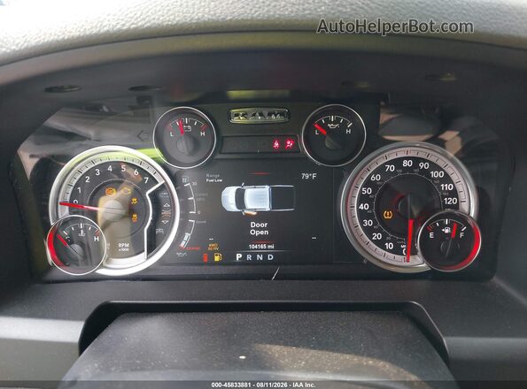 1C6RR7LT0JS285890 2018 RAM 1500 Black Հետևի նստատեղերի տեսք