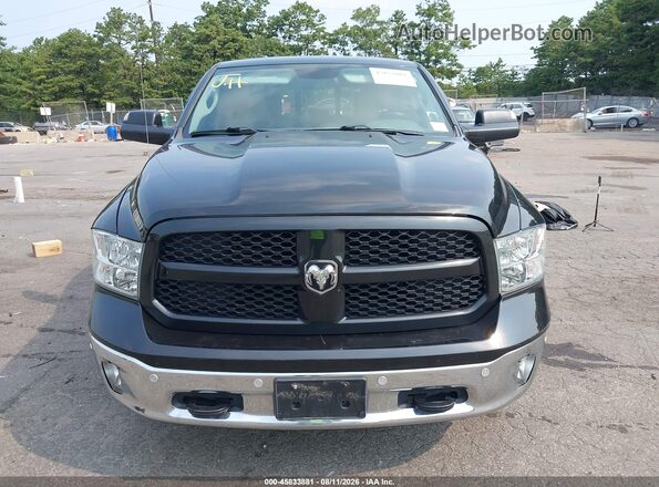 1C6RR7LT0JS285890 2018 RAM 1500 Black Սալոնի հետևի տեսք
