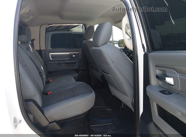 1C6RR7LT1HS602389 2017 RAM 1500 White VIN կոդի պիտակի տեսք