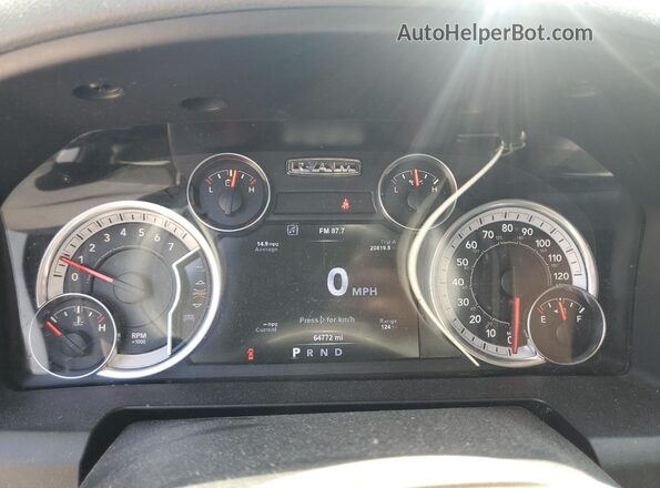 1C6RR7LT2HS830370 2017 RAM 1500 White Вид щитка приладів