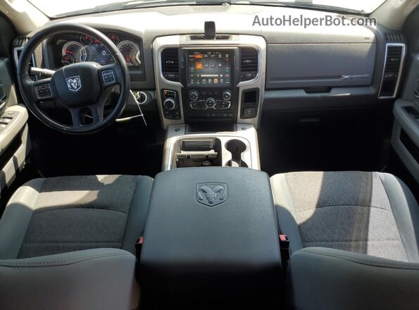 1C6RR7LT2HS830370 2017 RAM 1500 White Вид панелі приладів