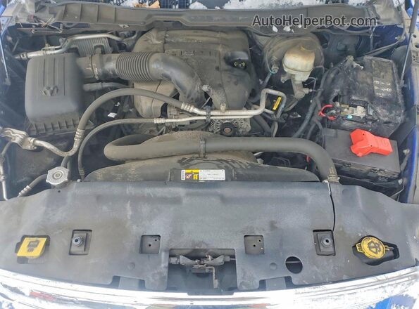 1C6RR7LT2JS101839 2018 RAM 1500 Blue Rear interior view