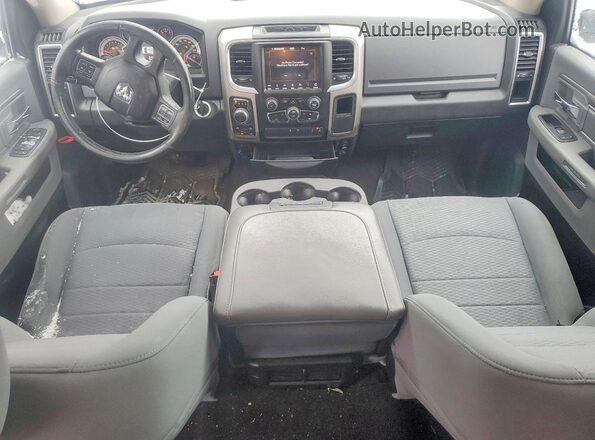 1C6RR7LT2JS101839 2018 RAM 1500 Blue Dashboard view