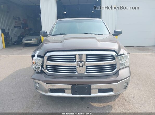 1C6RR7LT2JS258321 2018 RAM 1500 Brown Вид щитка приладів