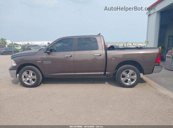 1C6RR7LT2JS258321 2018 RAM 1500 Brown Панорамний вид салону 360°