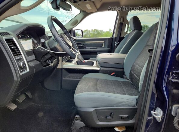 1C6RR7LT3HS830247 2017 RAM 1500 Blue Widok wnętrza z przodu