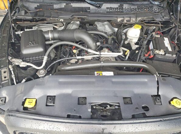1C6RR7LT8MS516894 2021 RAM 1500 Black Widok wnętrza z tyłu