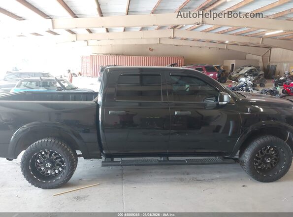 1C6RR7LT9GS185182 2016 RAM 1500 Black ხელსაწყოთა პანელის ხედი