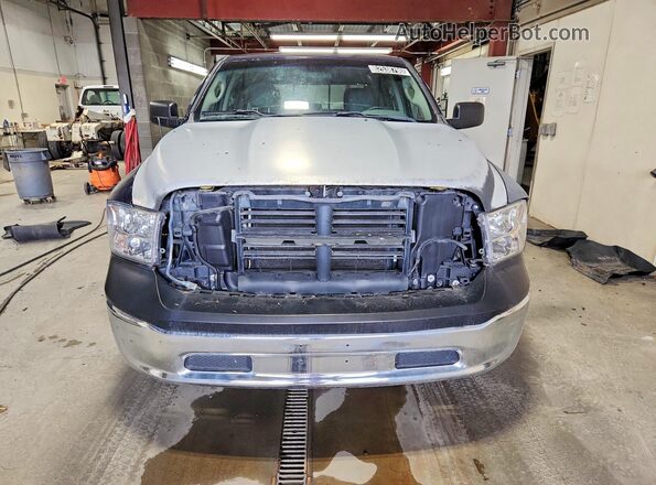 1C6RR7LT9JS107220 2018 RAM 1500 Синий Вид спереди