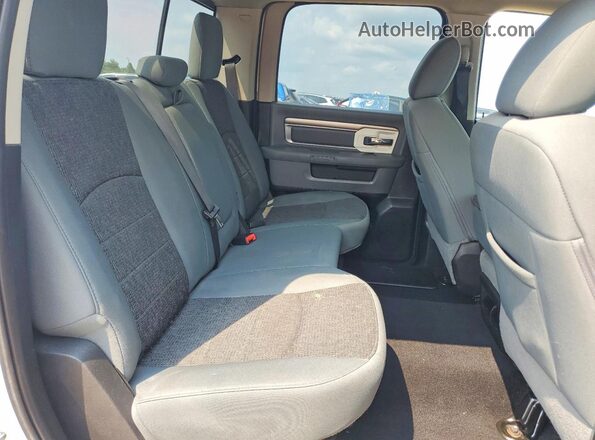 1C6RR7LTXKS526744 2019 RAM 1500 White Հետևի նստատեղերի տեսք