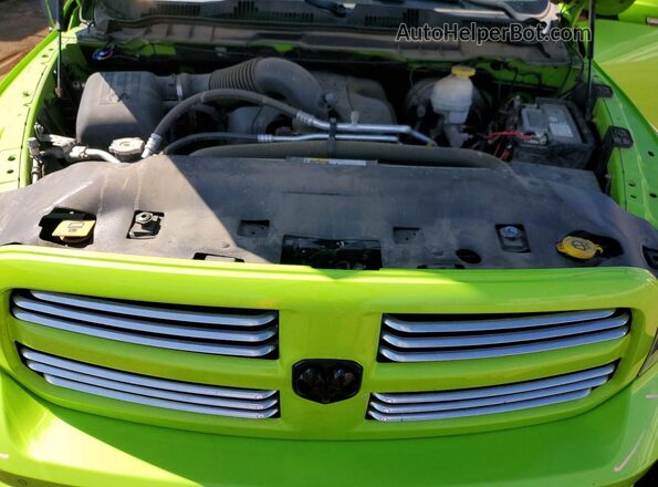 1C6RR7MT1HS767292 2017 RAM 1500 Зеленый Вид задней части салона
