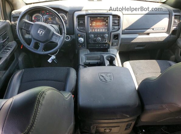1C6RR7MT1HS767292 2017 RAM 1500 Зеленый Вид панели приборов