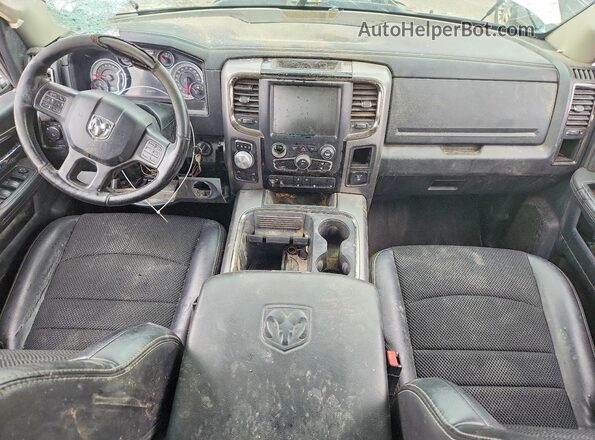 1C6RR7MT2GS287986 2016 RAM 1500 White Dashboard view