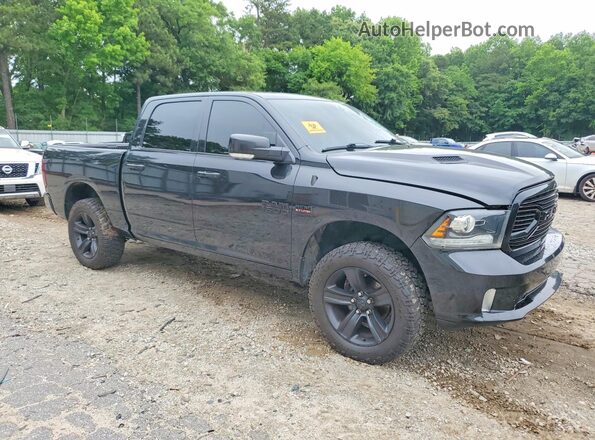 1C6RR7MT2JS290183 2018 RAM 1500 Черный Передняя правая четверть