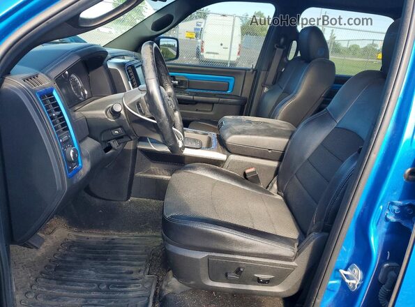 1C6RR7MT5JS182530 2018 RAM 1500 Blue Front interior view