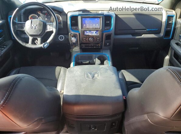 1C6RR7MT5JS182530 2018 RAM 1500 Blue Dashboard view