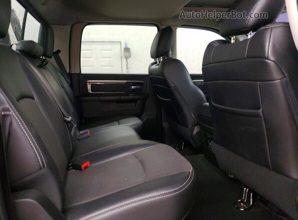 1C6RR7MT7HS831237 2017 RAM 1500 Black Вид задніх сидінь