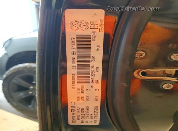 1C6RR7MT8JS172347 2018 RAM 1500 Green Вид наклейки з VIN-кодом
