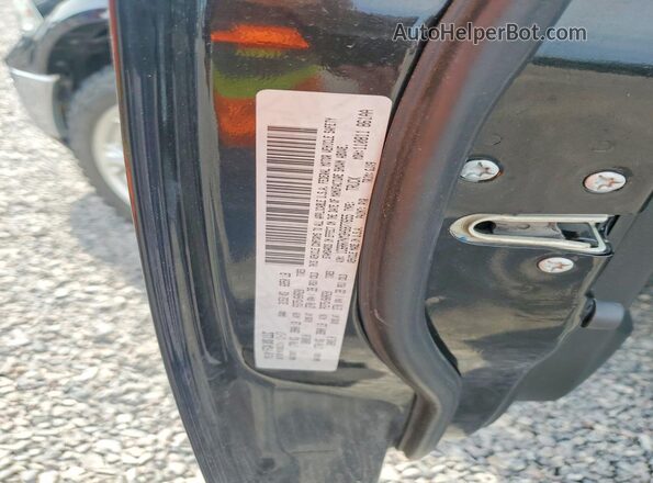 1C6RR7NM3HS877655 2017 RAM 1500 Black Widok komory silnika