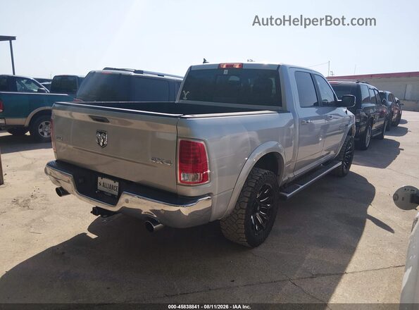 1C6RR7NM3JS254722 2018 RAM 1500 Silver Trasero derecho