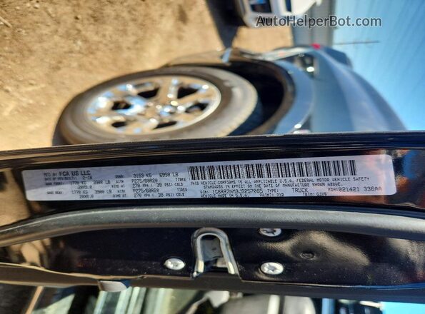 1C6RR7NM3JS257085 2018 RAM 1500 Черный Вид подкапотного пространства