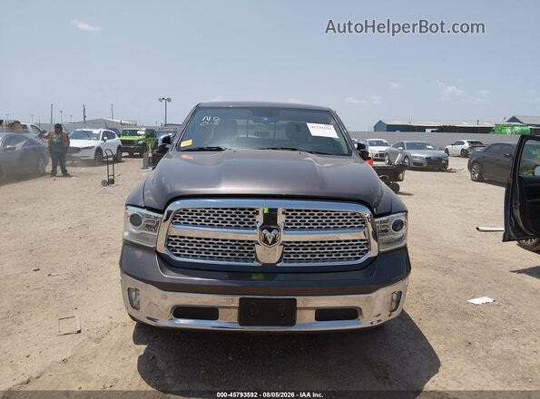 1C6RR7NM3JS354691 2018 RAM 1500 Gray Instrument cluster view