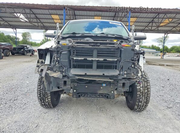 1C6RR7NT0JS123268 2018 RAM 1500 White Դիմացի տեսք