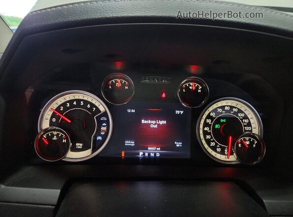 1C6RR7NT3HS554410 2017 RAM 1500 White Widok zestawu wskaźników