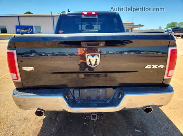 1C6RR7NT7JS160043 2018 RAM 1500 Charcoal Vista trasera