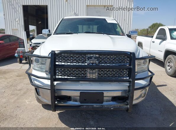 1C6RR7NTXHS688797 2017 RAM 1500 White Front view