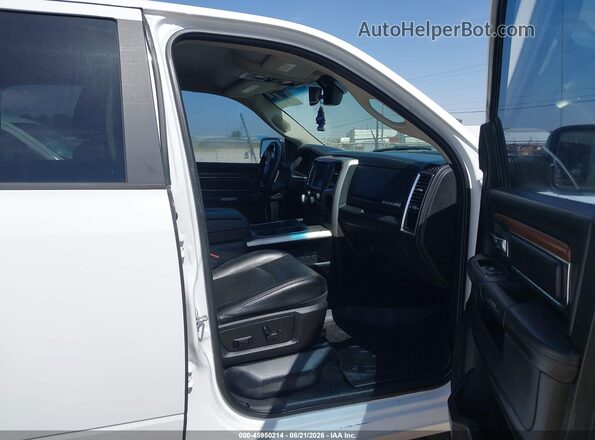 1C6RR7NTXHS688797 2017 RAM 1500 White Front interior view